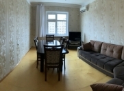 Satılır 3 otaqlı 75 m2 köhnə tikili Y.Günəşli