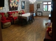 Satılır 4 otaqlı 171.8 m2 köhnə tikili Həzi Aslanov