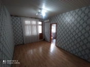 Satılır 2 otaqlı 50 m2 köhnə tikili 4 mkr