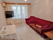 İcarəyə verilir 2 otaqlı 50 m2 köhnə tikili Elmlər Akademiyası m.