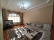 Satılır 4 otaqlı 90 m2 köhnə tikili Bakıxanov