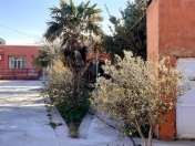 Satılır 8 otaqlı 600 m2 həyət evi Binə