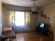 Satılır 3 otaqlı 55 m2 köhnə tikili Y.Suraxanı