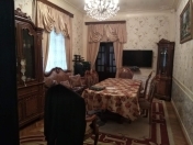 Satılır 5 otaqlı 120 m2 köhnə tikili Səbail r.