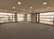 İcarəyə verilir 4 otaqlı 178 m2 ofis Axundov bağı