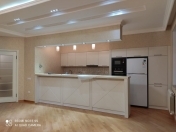 İcarəyə verilir 3 otaqlı 125 m2 yeni tikili Həzi Aslanov m.