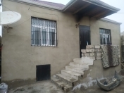 Satılır 3 otaqlı 85 m2 həyət evi Binə
