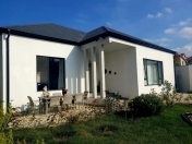 Satılır 4 otaqlı 127 m2 həyət evi Mərdəkan