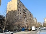 Satılır 3 otaqlı 70 m2 köhnə tikili Gənclik m.