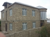 Satılır 7 otaqlı 132 m2 həyət evi Binə