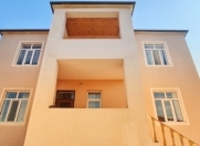 Satılır 6 otaqlı 220 m2 həyət evi Zabrat 2