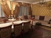 Satılır 5 otaqlı 120 m2 köhnə tikili 8 mkr