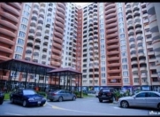 Satılır 3 otaqlı 137.2 m2 yeni tikili Elmlər Akademiyası m.