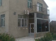 Satılır 6 otaqlı 230 m2 həyət evi Binə