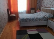 Satılır 4 otaqlı 220 m2 həyət evi Y.Suraxanı