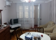 İcarəyə verilir 3 otaqlı 65 m2 köhnə tikili Gənclik m.