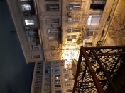 İcarəyə verilir 1 otaqlı 45 m2 köhnə tikili 28 May m.