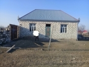 Satılır 3 otaqlı 80 m2 həyət evi Şəmkir