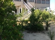 İcarəyə verilir 4 otaqlı 120 m2 bağ evi Buzovna