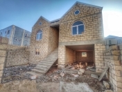 Satılır 4 otaqlı 90 m2 həyət evi Masazır