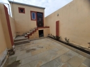 Satılır 2 otaqlı 60 m2 həyət evi Binəqədi