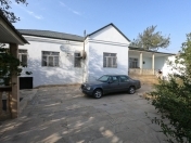 Satılır 8 otaqlı 350 m2 həyət evi Lökbatan