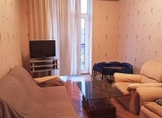 Satılır 3 otaqlı 90 m2 köhnə tikili Sahil m.