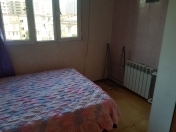 İcarəyə verilir 2 otaqlı 60 m2 köhnə tikili Xətai r.