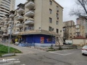 Satılır 1 otaqlı 40 m2 köhnə tikili Elmlər Akademiyası m.