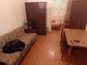 İcarəyə verilir 2 otaqlı 40 m2 köhnə tikili ADA universiteti