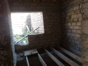 Satılır 3 otaqlı 100 m2 həyət evi Y.Suraxanı