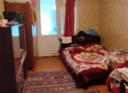 Satılır 1 otaqlı 40 m2 köhnə tikili İnşaatçılar m.