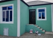 Satılır 3 otaqlı 70 m2 həyət evi Binə