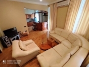 İcarəyə verilir 3 otaqlı 100 m2 köhnə tikili Səbail r.