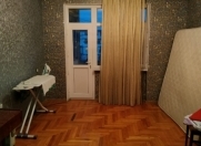 Satılır 3 otaqlı 80 m2 köhnə tikili Binə