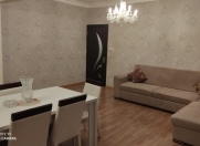 Satılır 5 otaqlı 110 m2 köhnə tikili Yeni Yasamal