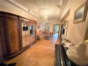 Satılır 4 otaqlı 174 m2 yeni tikili 5 mkr