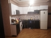 İcarəyə verilir 3 otaqlı 105 m2 yeni tikili Neftçilər m.