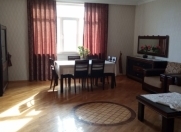 İcarəyə verilir 4 otaqlı 154 m2 yeni tikili Nərimanov r.