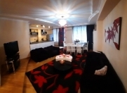 Satılır 3 otaqlı 120 m2 yeni tikili Gənclik m.