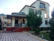 Satılır 6 otaqlı 600 m2 villa Novxanı