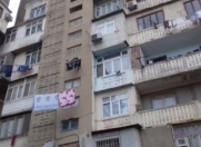 Satılır 4 otaqlı 100 m2 köhnə tikili Yeni Yasamal