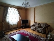 İcarəyə verilir 2 otaqlı 80 m2 yeni tikili Memar Əcəmi m.