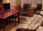 Satılır 3 otaqlı 80 m2 köhnə tikili 9 mkr