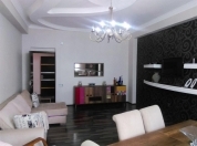 Satılır 4 otaqlı 123 m2 yeni tikili Əhmədli m.