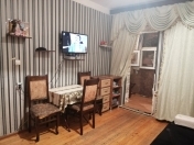 Satılır 5 otaqlı 100 m2 köhnə tikili Yeni Yasamal