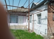 Satılır 3 otaqlı 100 m2 həyət evi Bərdə