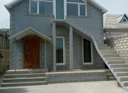 Satılır 4 otaqlı 110 m2 həyət evi Şüvəlan Park ticarət mərkəzi