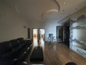 İcarəyə verilir 4 otaqlı 180 m2 yeni tikili Xətai r.