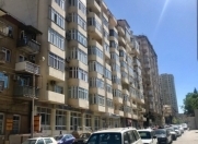 Satılır 3 otaqlı 140 m2 yeni tikili Nizami m.